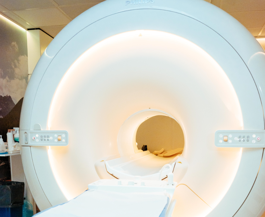 Resonancia magnética de abdomen y pelvis